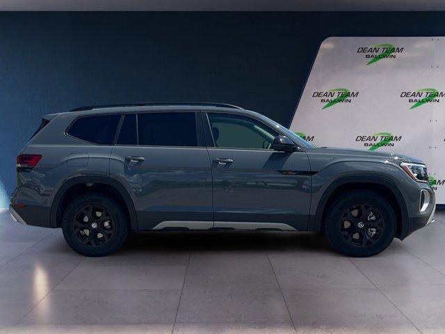 new 2025 Volkswagen Atlas car, priced at $49,761