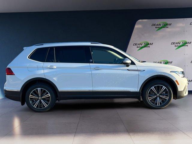 new 2024 Volkswagen Tiguan car, priced at $35,150