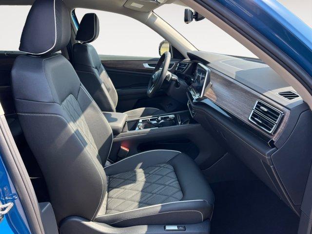 new 2025 Volkswagen Atlas car, priced at $55,856
