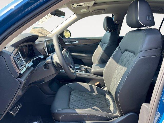 new 2025 Volkswagen Atlas car, priced at $55,856