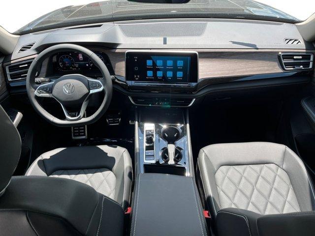 new 2025 Volkswagen Atlas car, priced at $55,856