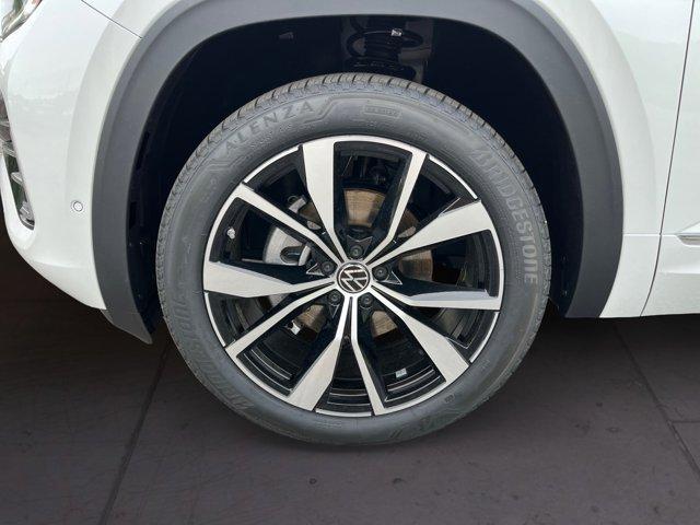 new 2025 Volkswagen Atlas Cross Sport car, priced at $55,301
