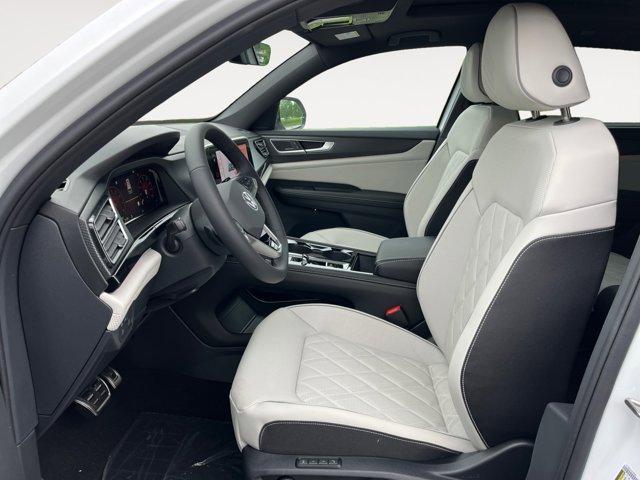 new 2025 Volkswagen Atlas Cross Sport car, priced at $55,301