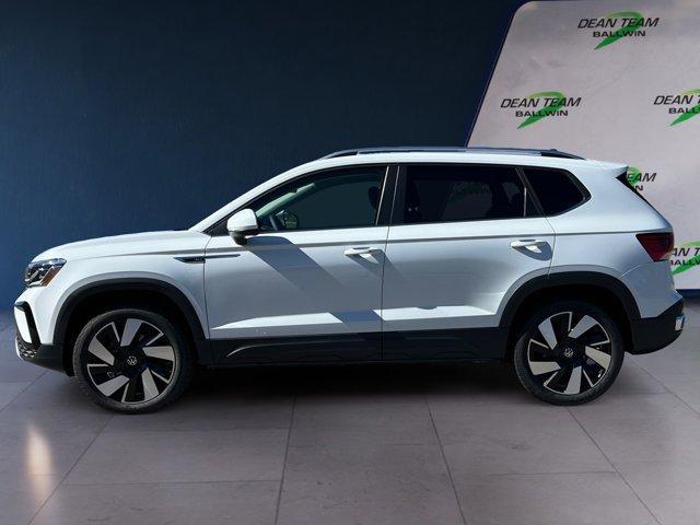 new 2024 Volkswagen Taos car, priced at $35,936