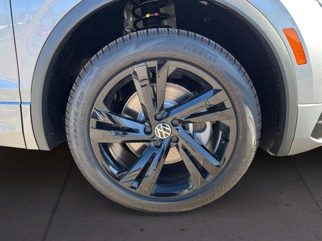 new 2024 Volkswagen Tiguan car, priced at $38,573