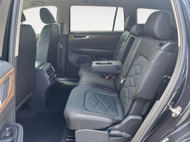 new 2025 Volkswagen Atlas car, priced at $47,950