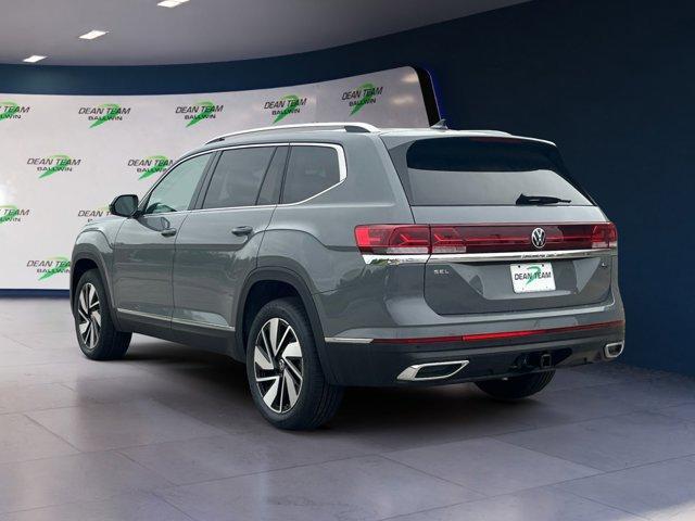 new 2025 Volkswagen Atlas car, priced at $52,001