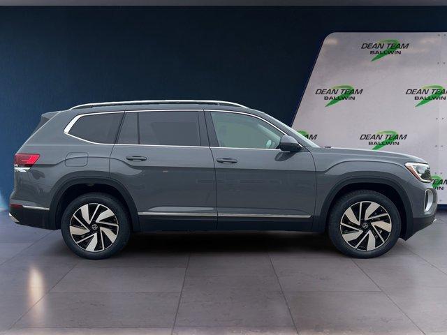 new 2025 Volkswagen Atlas car, priced at $52,001