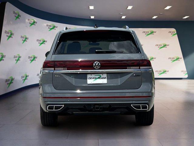 new 2025 Volkswagen Atlas car, priced at $56,311