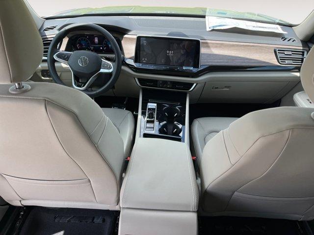new 2025 Volkswagen Atlas car, priced at $56,311