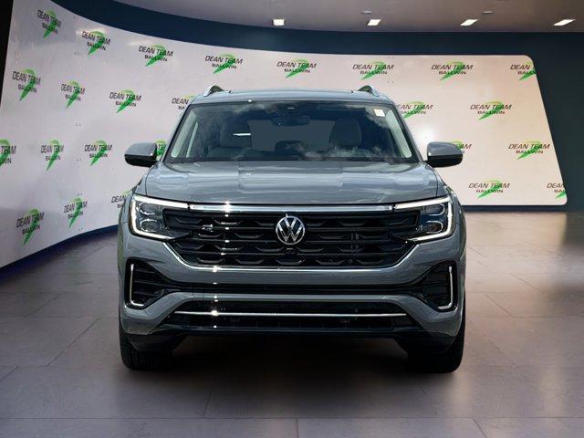 new 2025 Volkswagen Atlas car, priced at $56,311