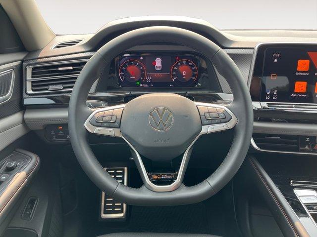 new 2025 Volkswagen Atlas car, priced at $49,761