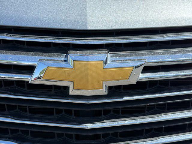 used 2023 Chevrolet Traverse car, priced at $32,999