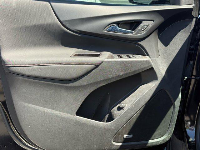 used 2022 Chevrolet Equinox car, priced at $21,999