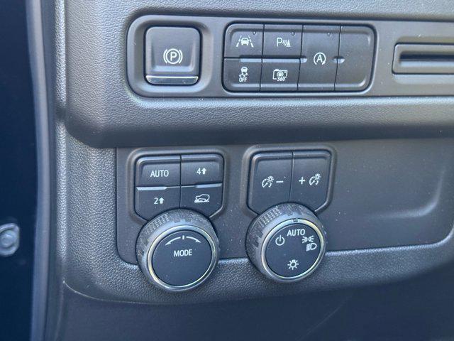 used 2024 Chevrolet Tahoe car, priced at $71,999