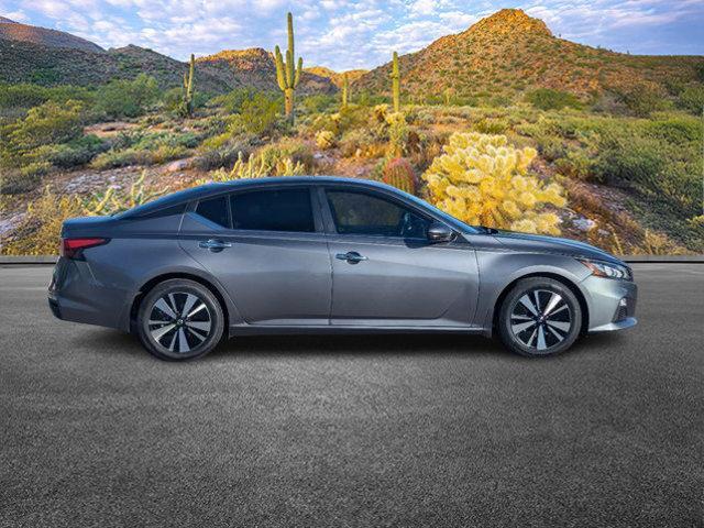 used 2021 Nissan Altima car, priced at $18,999