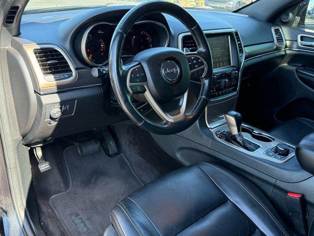 used 2016 Jeep Grand Cherokee car, priced at $15,999