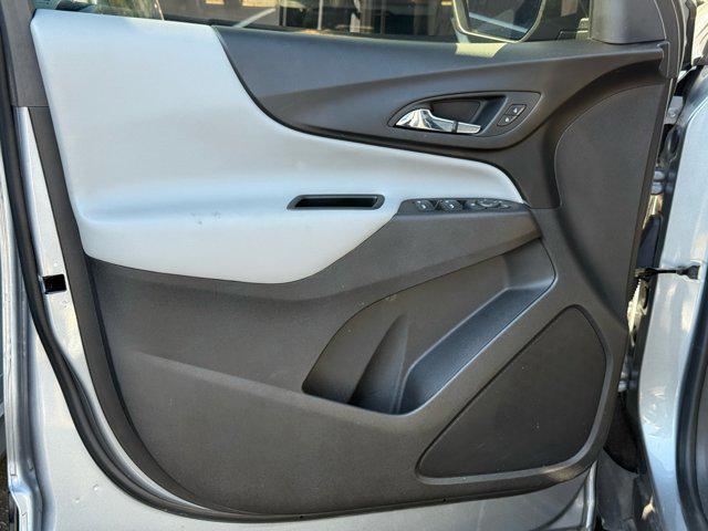 used 2024 Chevrolet Equinox car, priced at $21,999