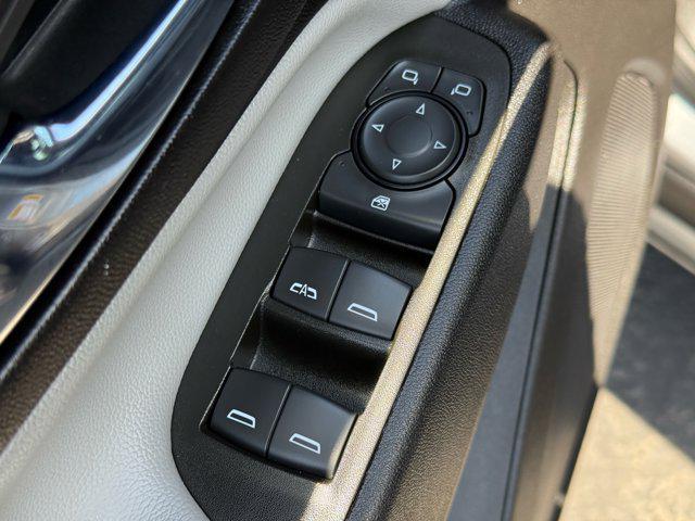 used 2024 Chevrolet Equinox car, priced at $21,999