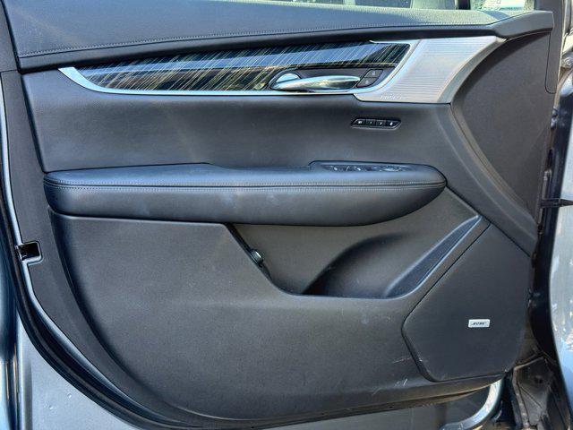 used 2020 Cadillac XT6 car, priced at $28,999