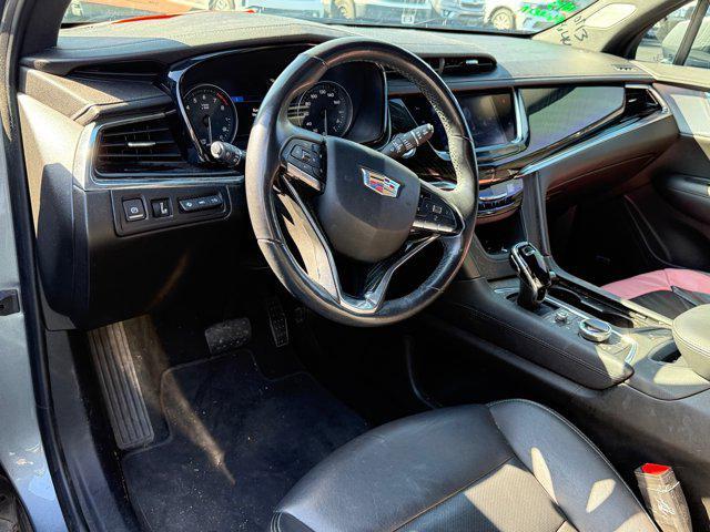 used 2020 Cadillac XT6 car, priced at $28,999