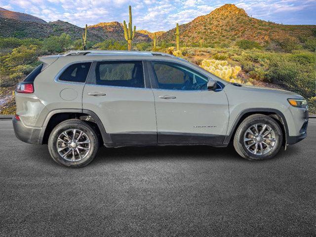 used 2020 Jeep Cherokee car, priced at $15,999