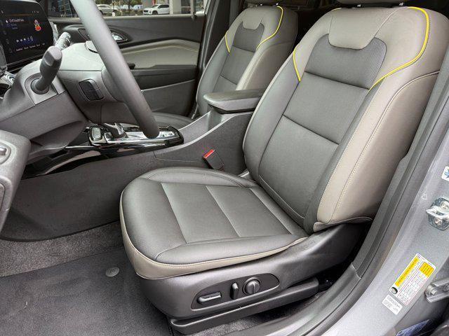 used 2025 Chevrolet Trax car, priced at $23,999