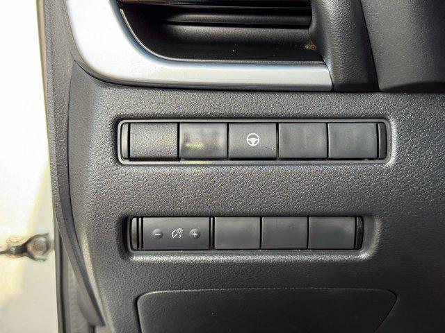 used 2022 Nissan Rogue car, priced at $18,999