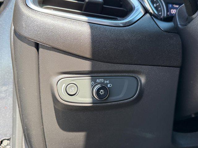 used 2023 Chevrolet Equinox car, priced at $22,999