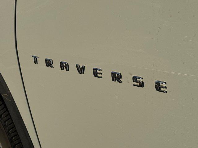 used 2022 Chevrolet Traverse car, priced at $17,999