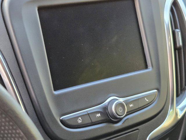 used 2021 Chevrolet Equinox car, priced at $17,999