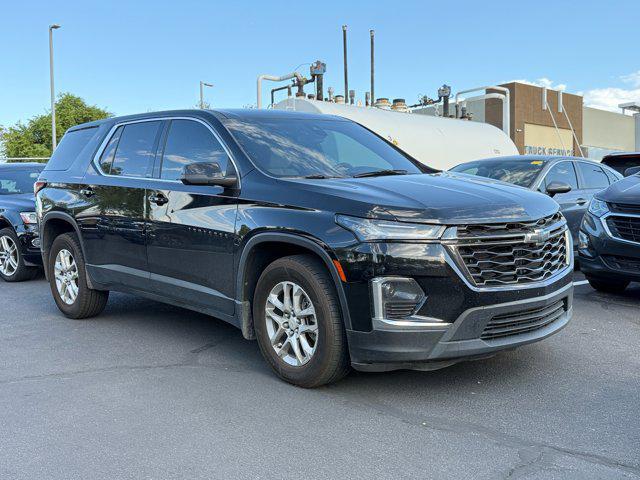 used 2022 Chevrolet Traverse car, priced at $21,999
