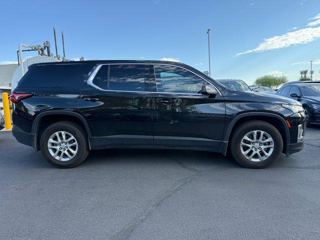 used 2022 Chevrolet Traverse car, priced at $21,999
