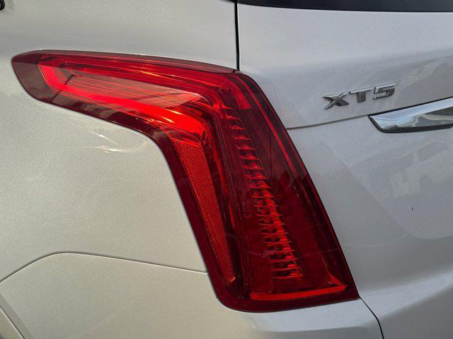 used 2019 Cadillac XT5 car, priced at $20,999