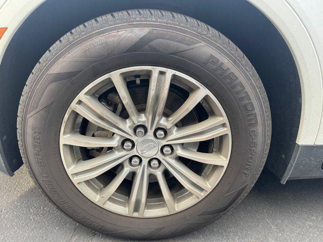 used 2019 Cadillac XT5 car, priced at $20,999