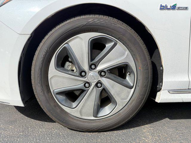 used 2017 Hyundai Sonata Hybrid car, priced at $9,999