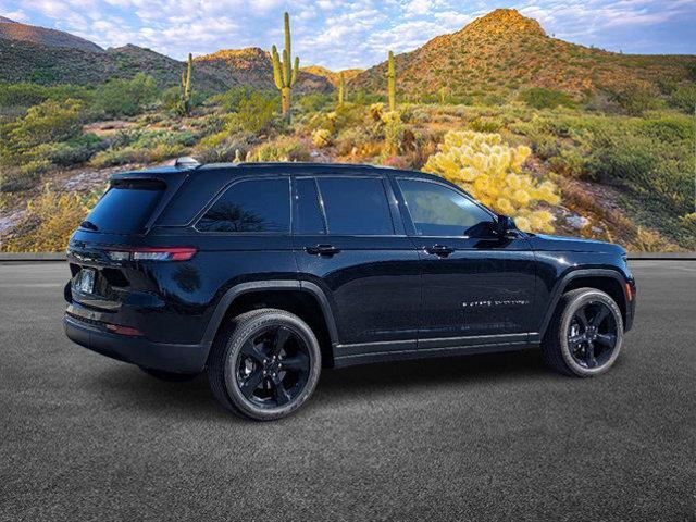 used 2024 Jeep Grand Cherokee car, priced at $33,999