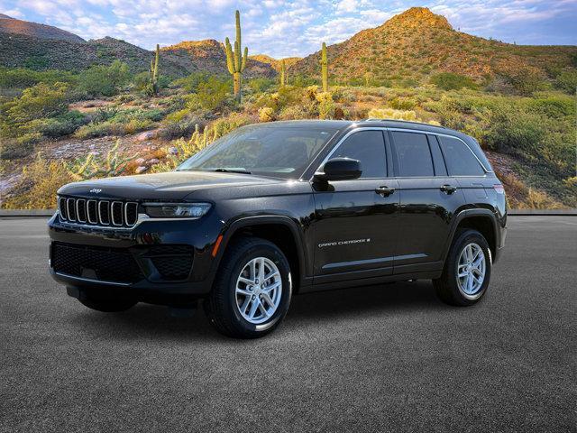used 2024 Jeep Grand Cherokee car, priced at $29,999