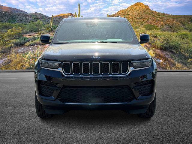 used 2024 Jeep Grand Cherokee car, priced at $29,999