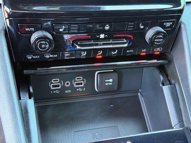 used 2024 Jeep Grand Cherokee car, priced at $29,999