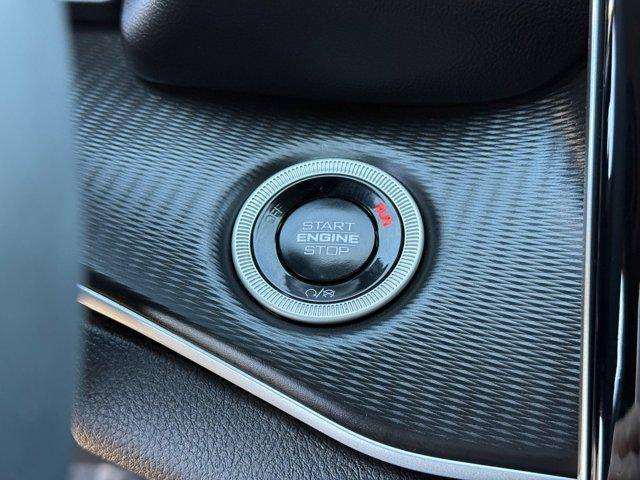 used 2024 Jeep Grand Cherokee car, priced at $29,999