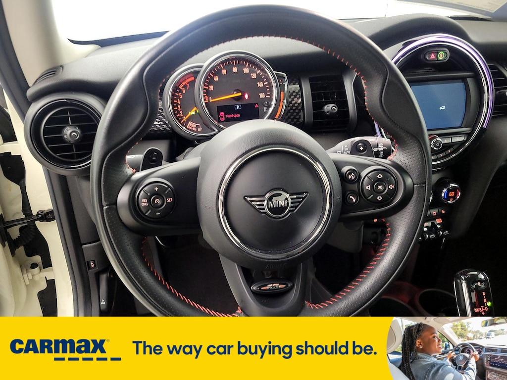used 2020 MINI Hardtop car, priced at $21,998