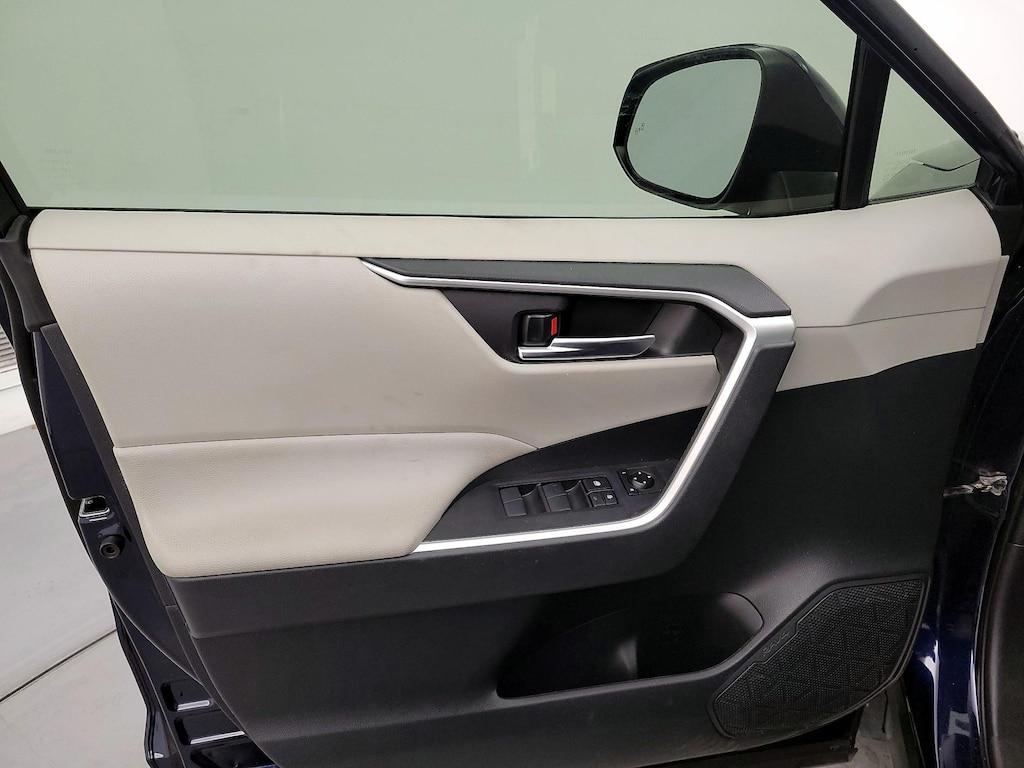 used 2019 Toyota RAV4 car, priced at $26,998
