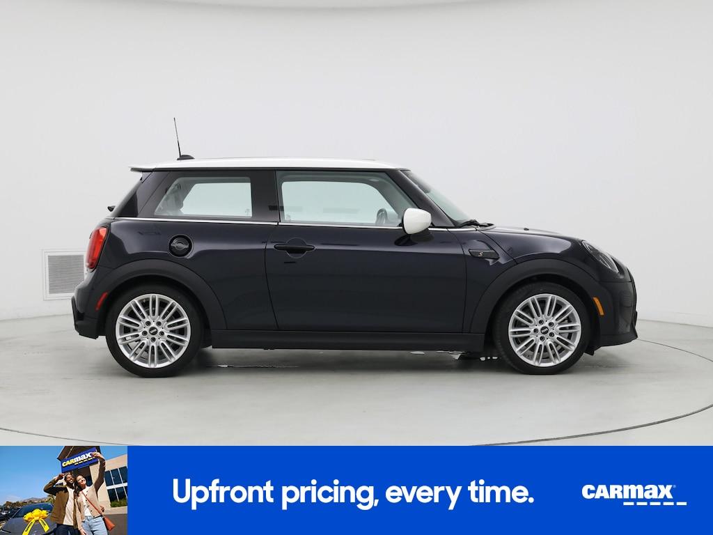 used 2023 MINI Hardtop car, priced at $25,998