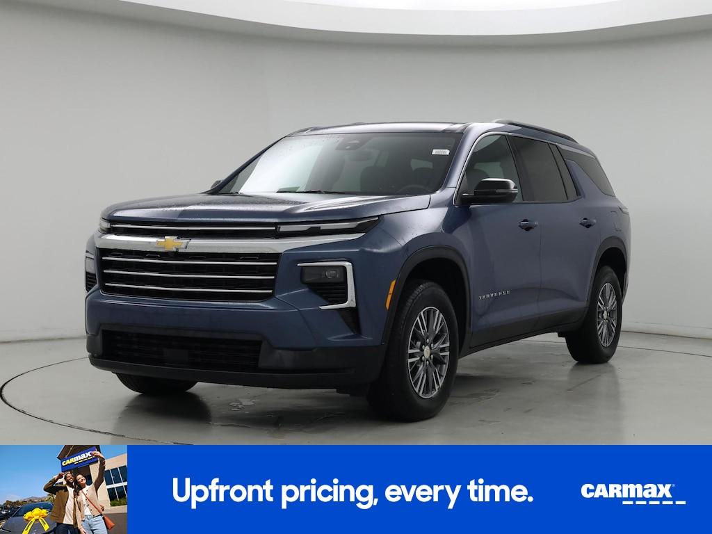 used 2025 Chevrolet Traverse car, priced at $38,998