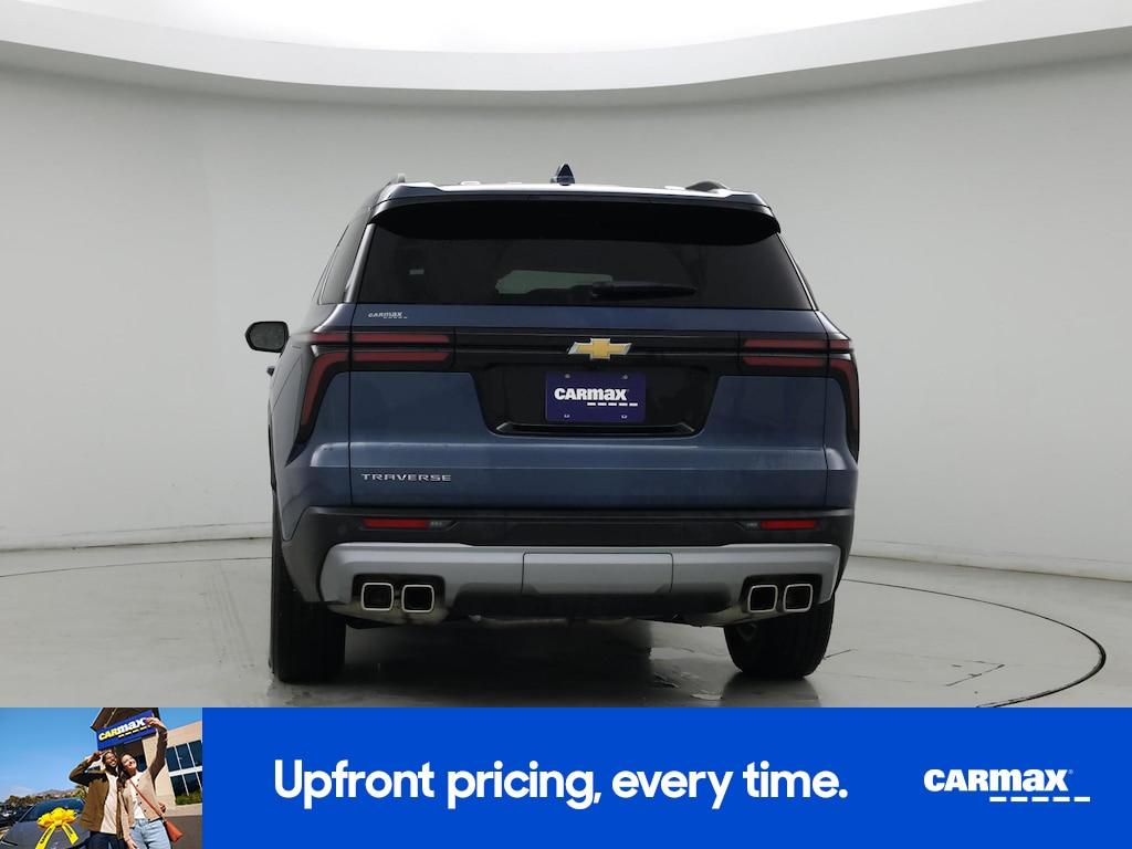used 2025 Chevrolet Traverse car, priced at $38,998