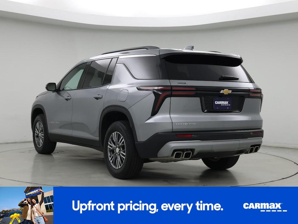 used 2025 Chevrolet Traverse car, priced at $38,998
