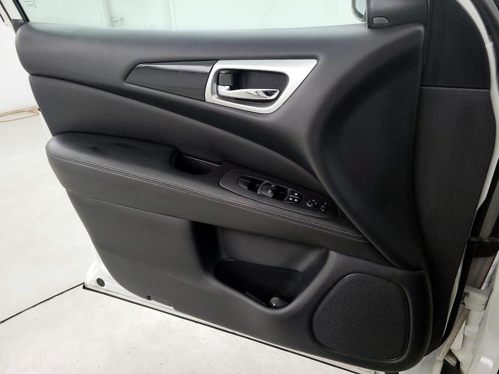 used 2019 Nissan Pathfinder car, priced at $20,998