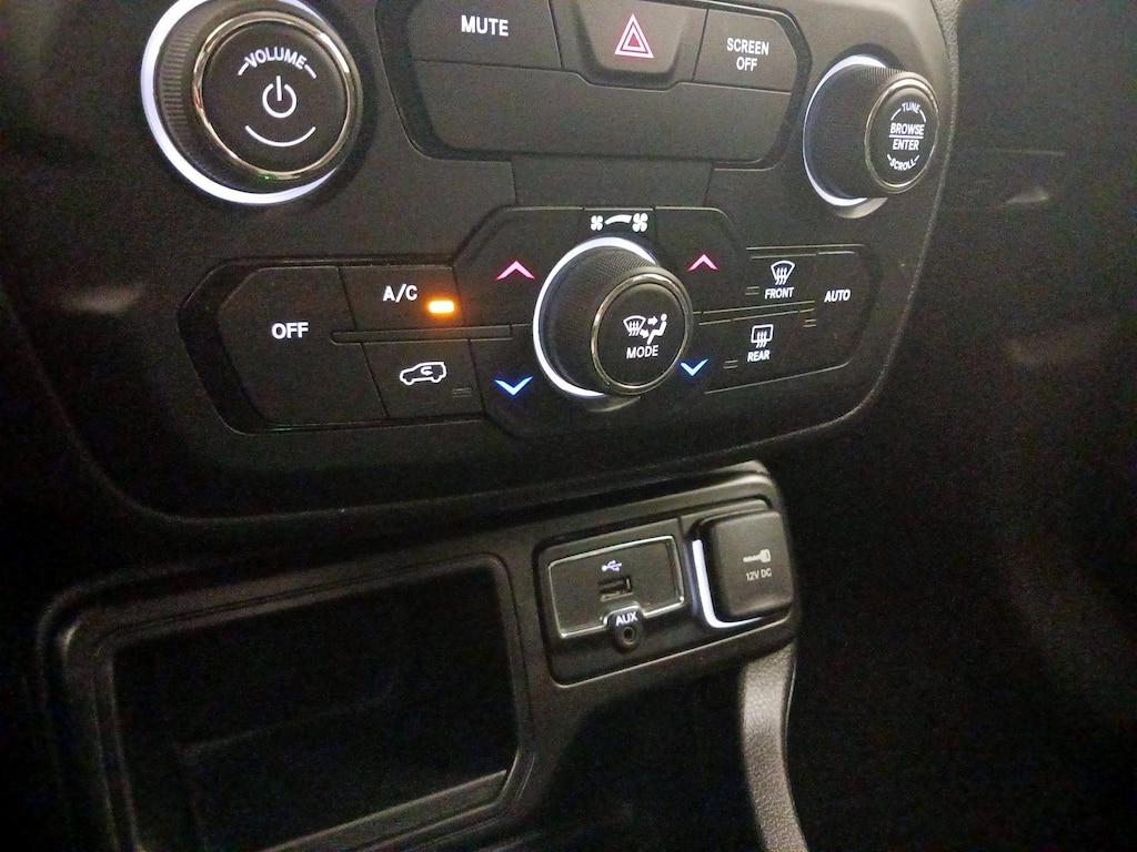 used 2020 Jeep Renegade car, priced at $18,998