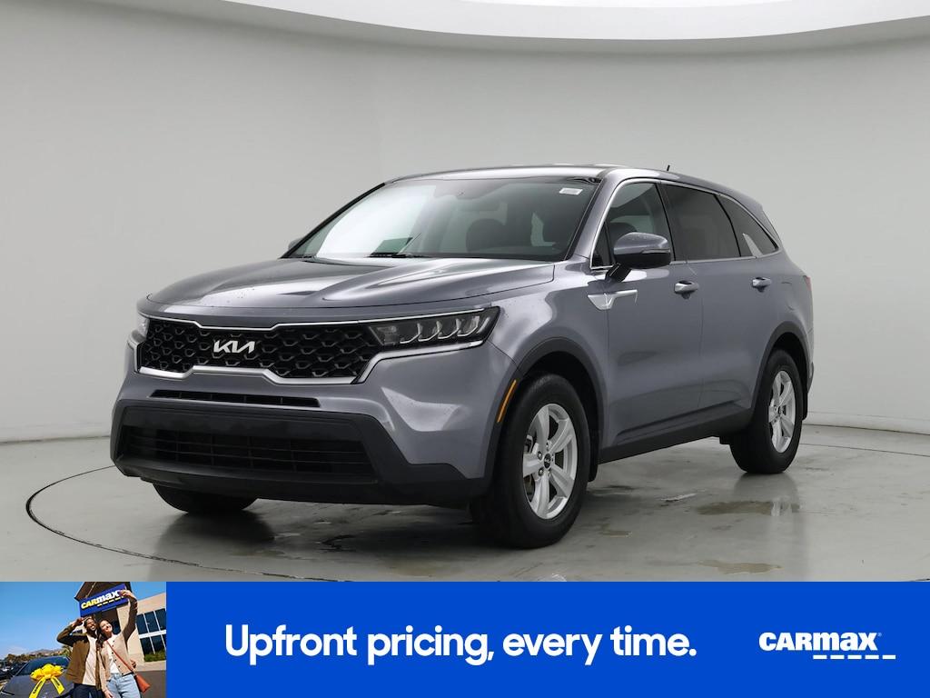 used 2023 Kia Sorento car, priced at $22,998